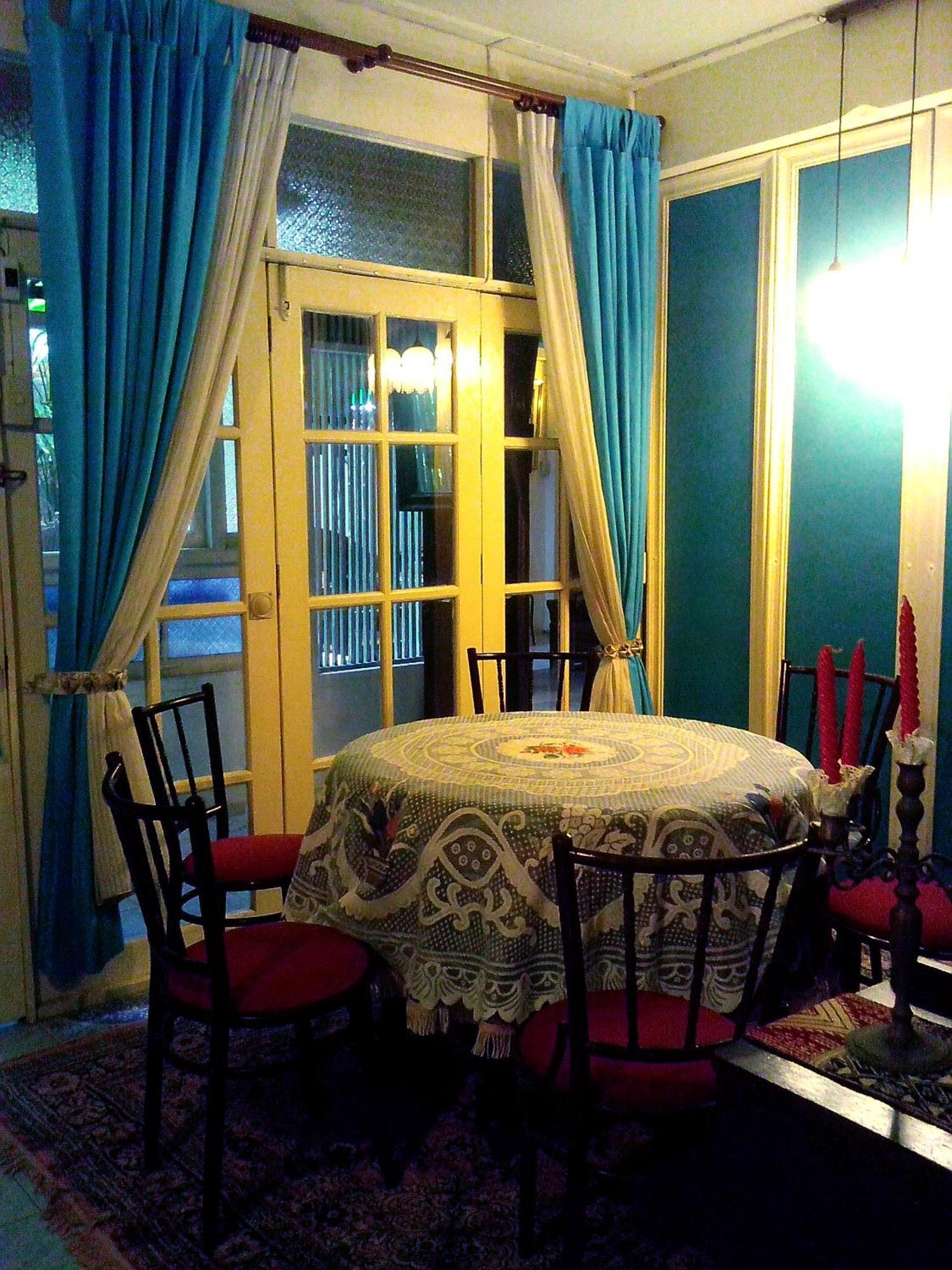 Hotel Café de Baan Raow Bangkok Esterno foto