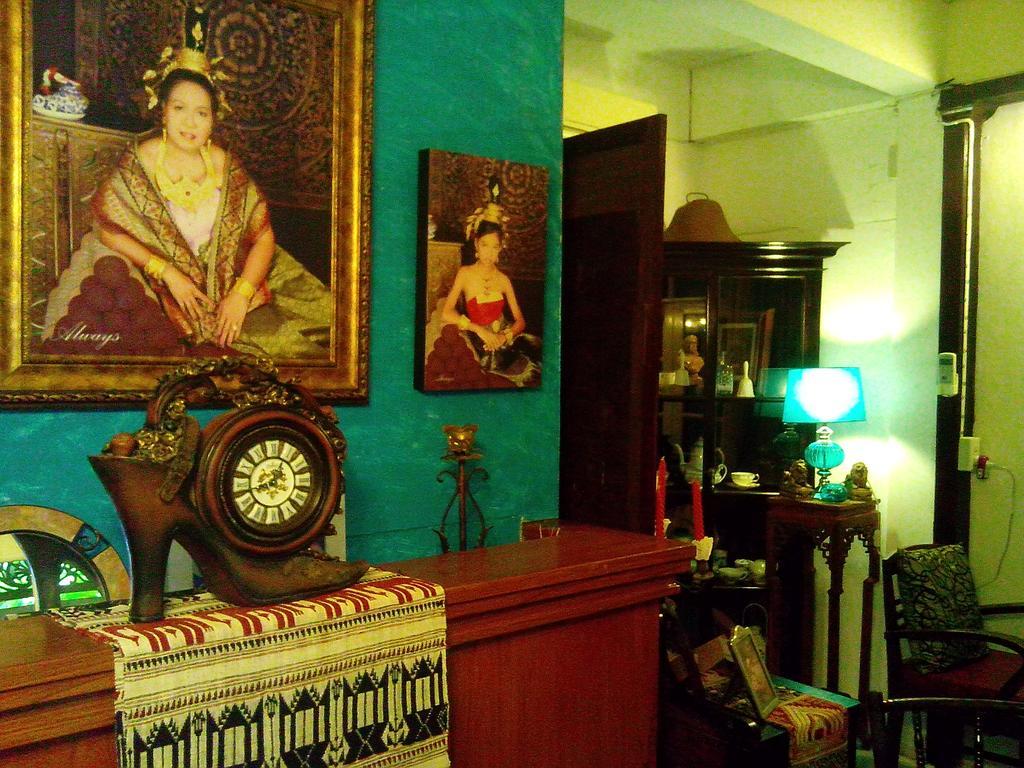 Hotel Café de Baan Raow Bangkok Esterno foto